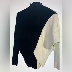 ELAN Boulder Black White Colorblock Crossover Sweater Mock Neck Small NWT